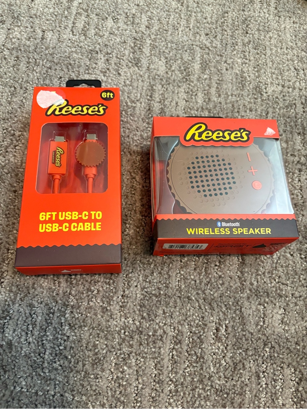 Reese’s Bluetooth Wireless Speaker and 6ft USB-C Cable
